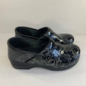 Dansko Nursing Clog Patent Leather Floral Professional Shoes Sz 41 / US 10.5-11